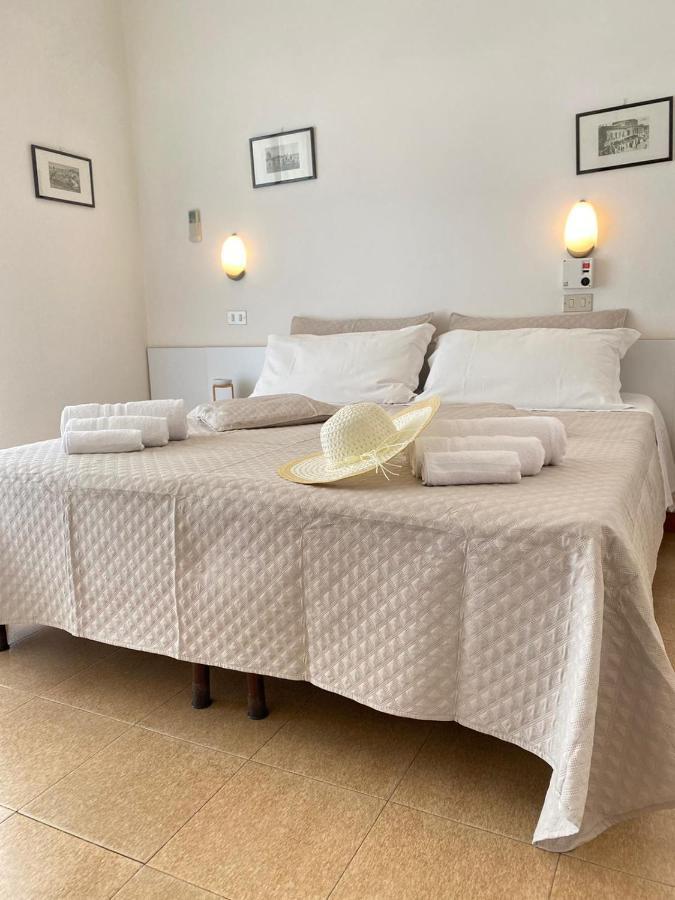 Albergo Sabrina Rimini Buitenkant foto
