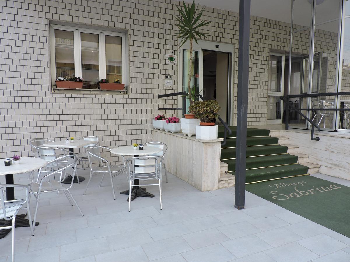 Albergo Sabrina Rimini Buitenkant foto