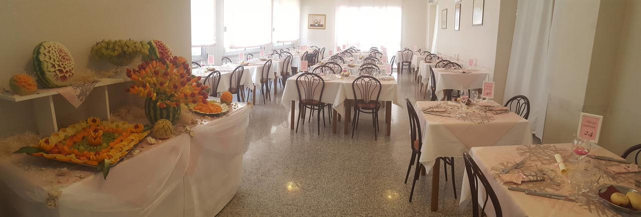 Albergo Sabrina Rimini Buitenkant foto